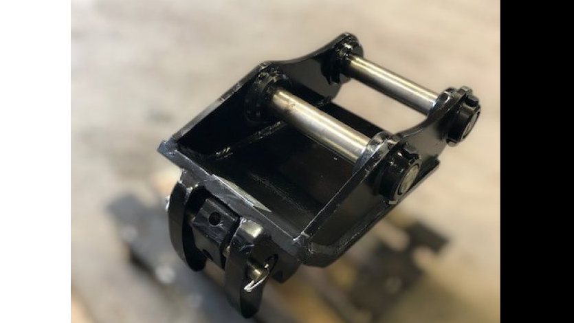 ATTACCO RAPIDO MECCANICO2